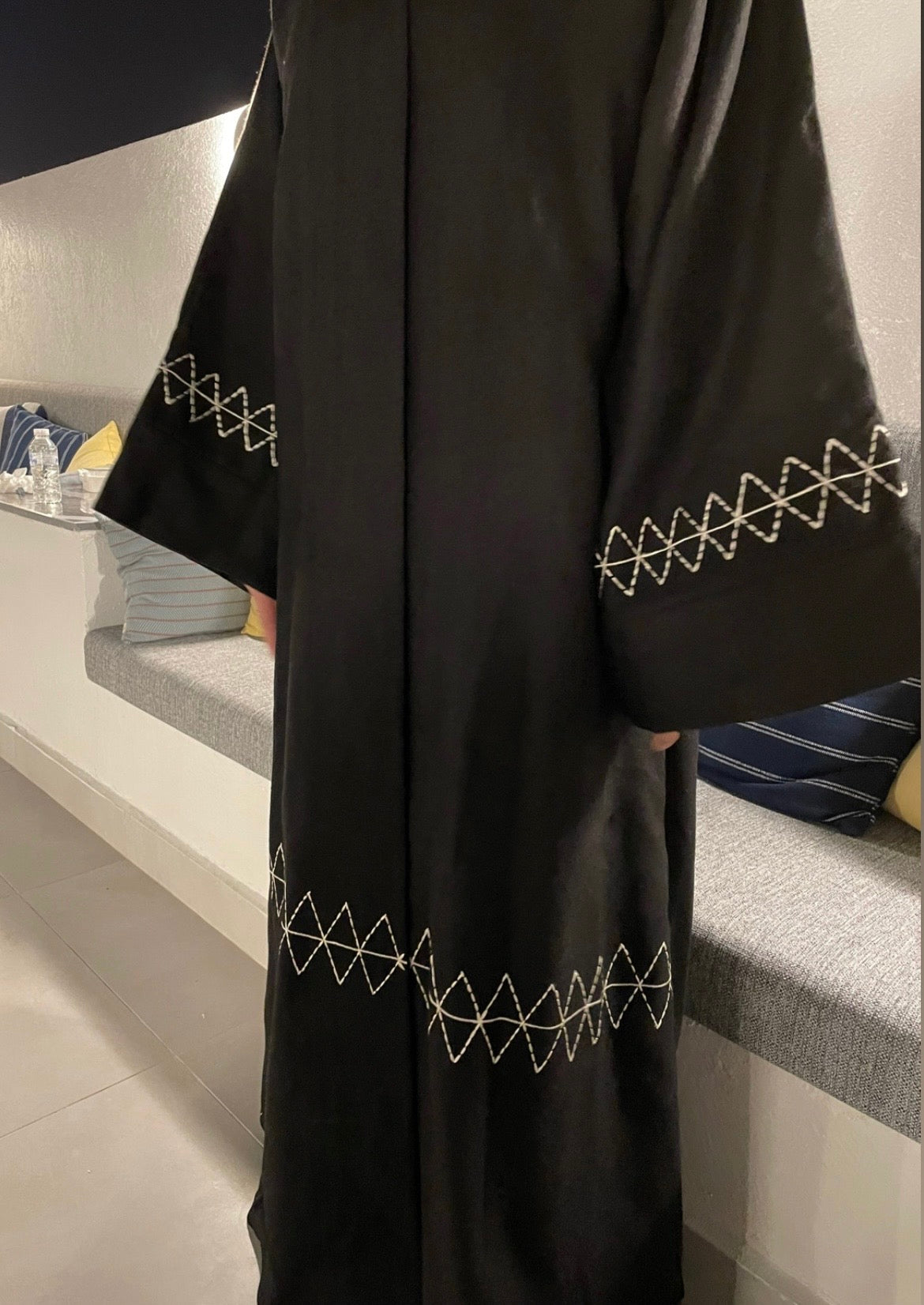 Ivory touch عباية