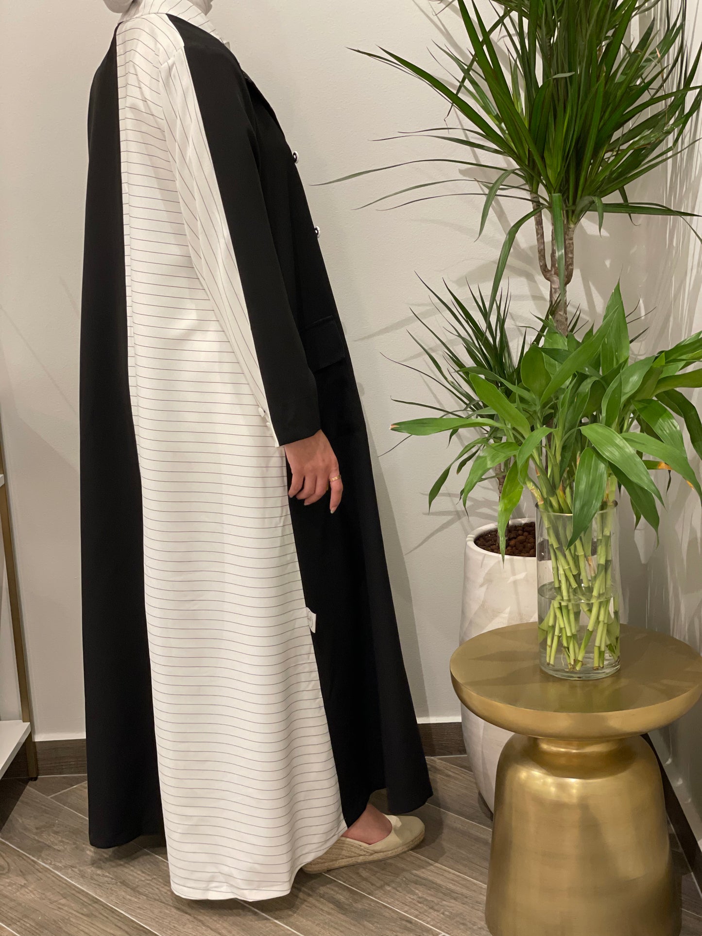 بليزر مقلم أسود مع أبيض