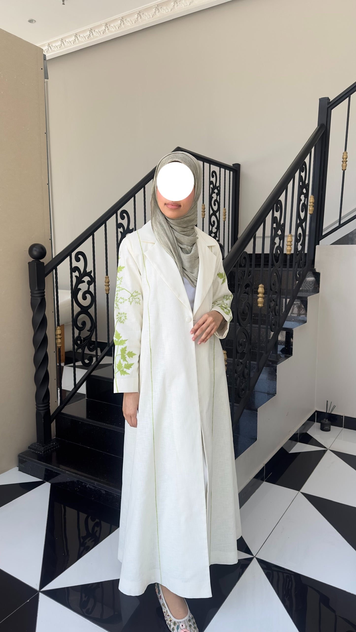 جاكيت ندى الصيفي