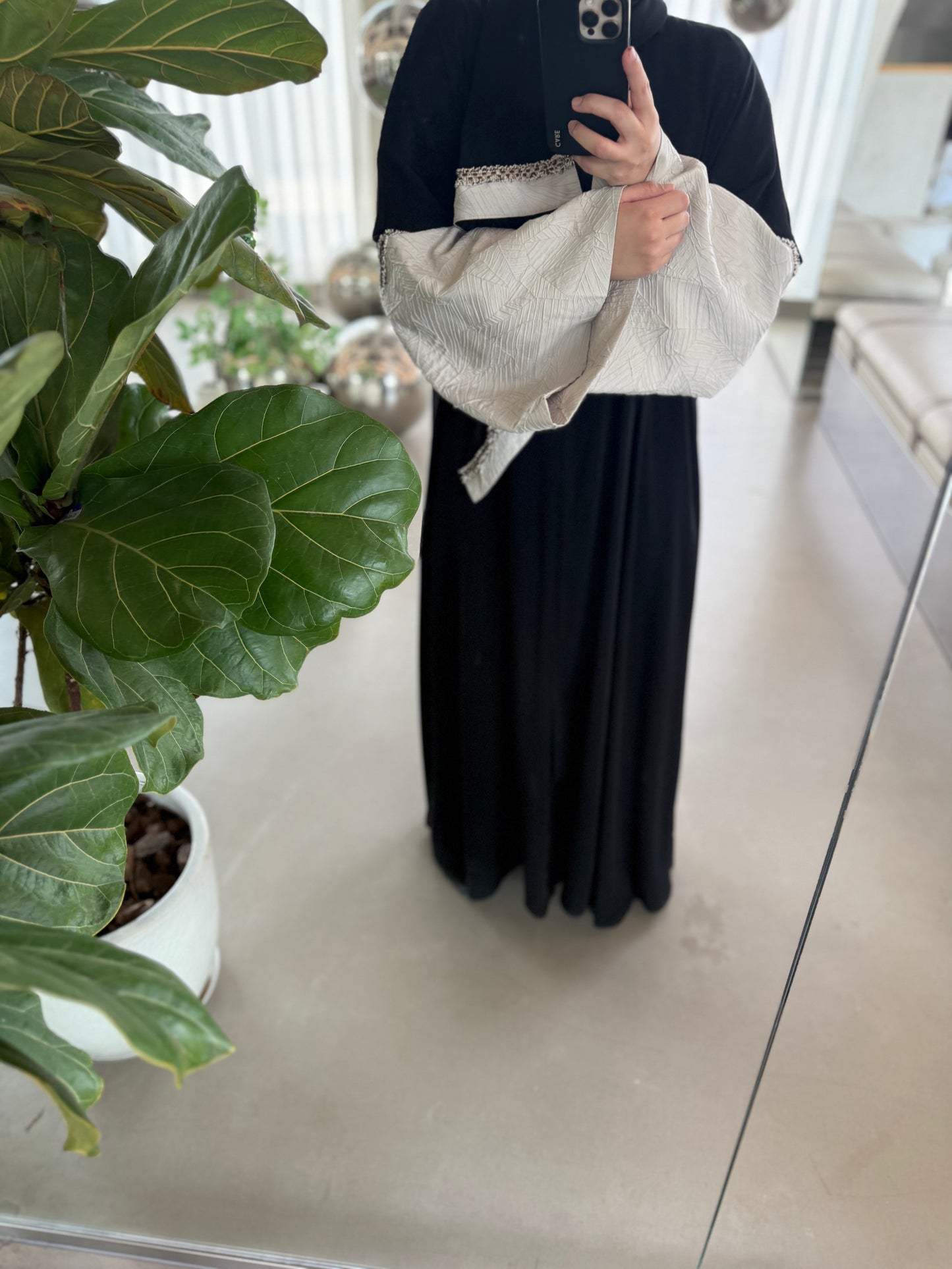Lamar Abaya عباية لمار