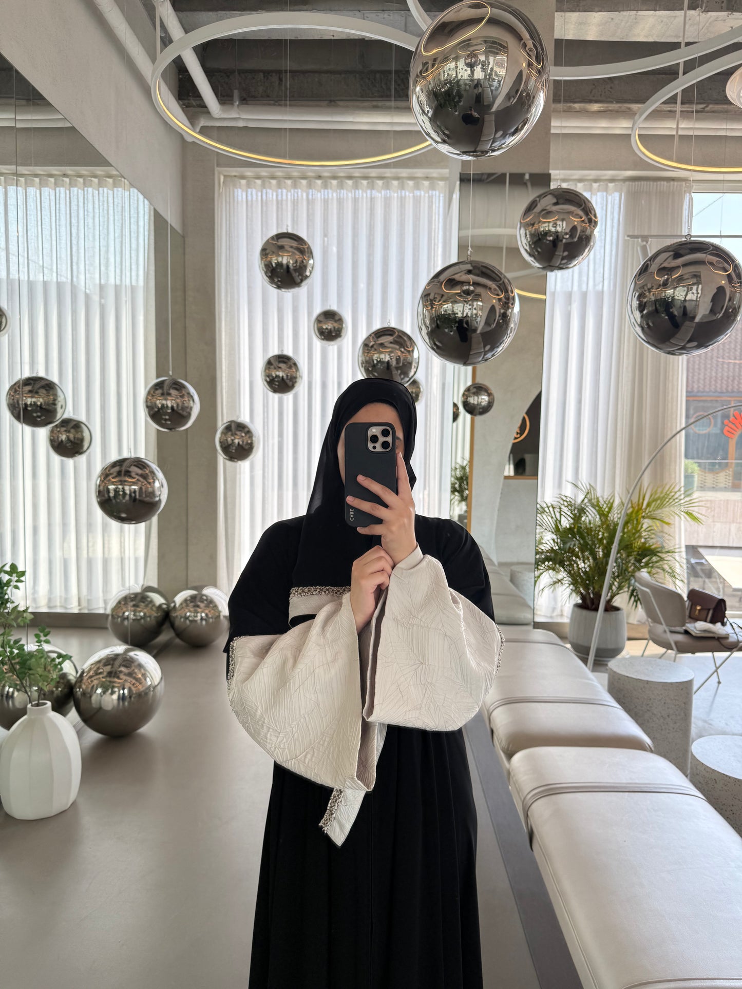 Lamar Abaya عباية لمار
