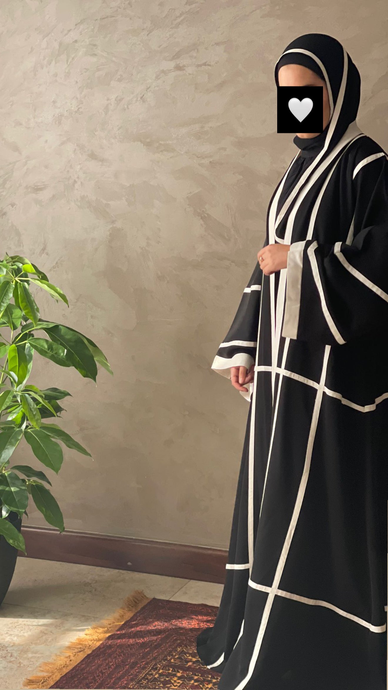 عباة آيرس - لون البيج يتغير حسب الطلب