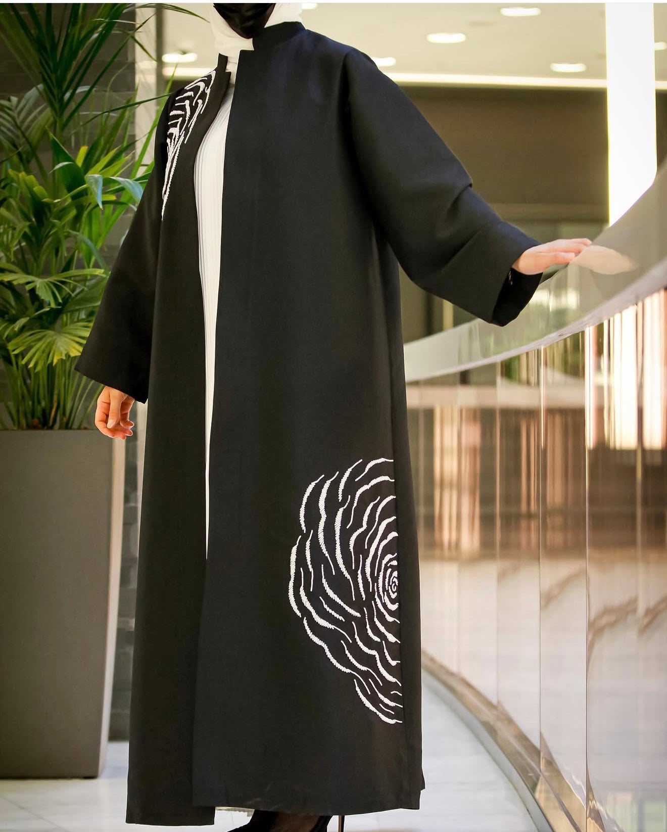 Shadow abaya ( Black )