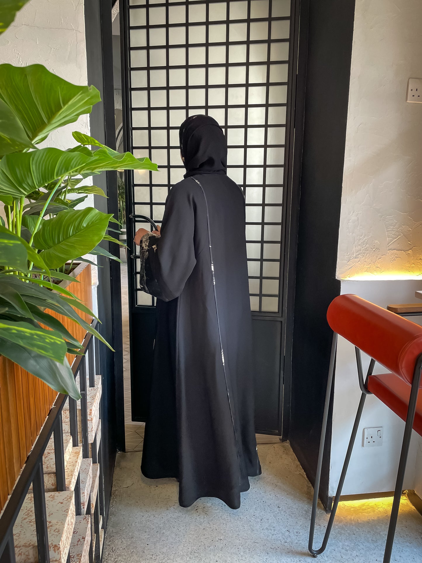 Breems Abaya عباة البريمات الأنيقة