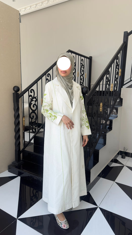 جاكيت ندى الصيفي