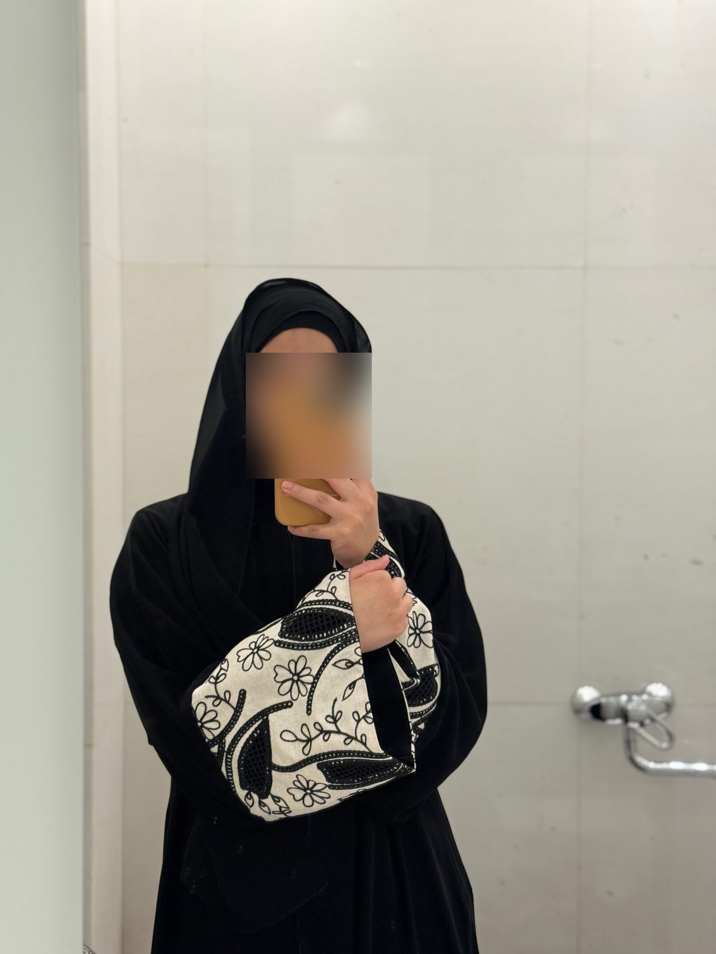 عباية هيفاء